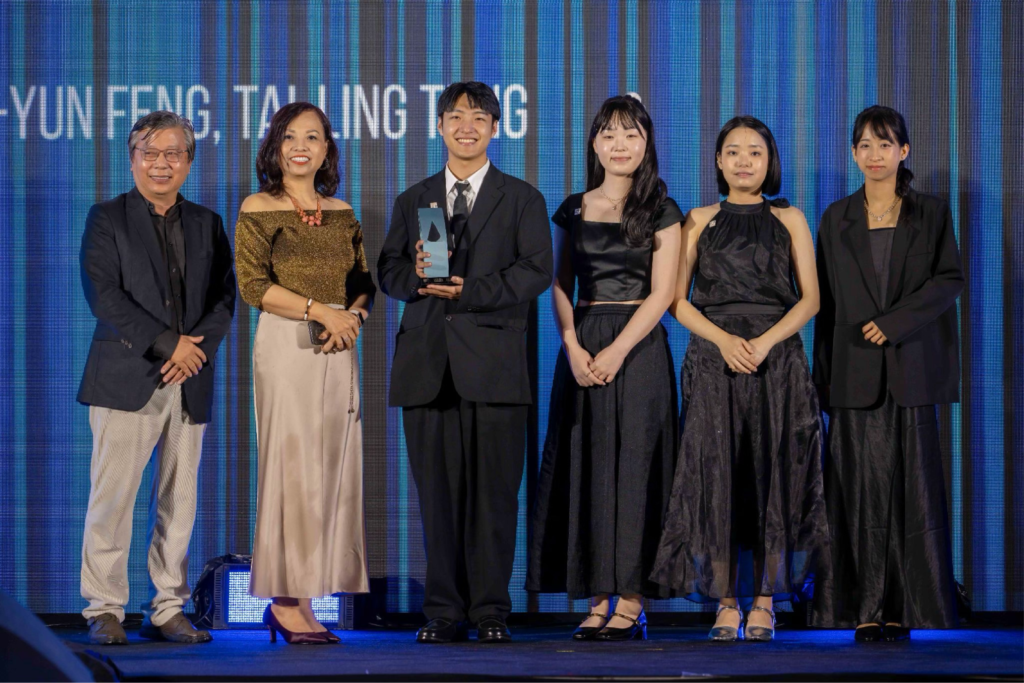 IDA Design Awards — 4